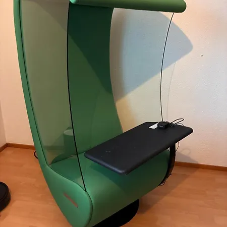 6 Real Beds, Ac, Walk To Willa, דירה *